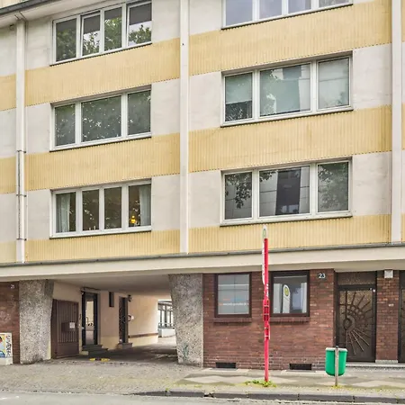 Level22 ! Charmant, Zentral, In Bahnhofsnaehe Appartamento Leverkusen